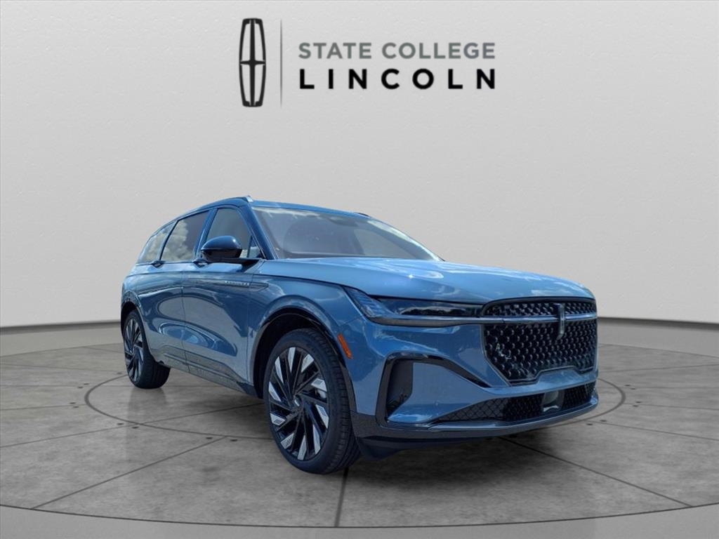 2025 – Lincoln – Nautilus