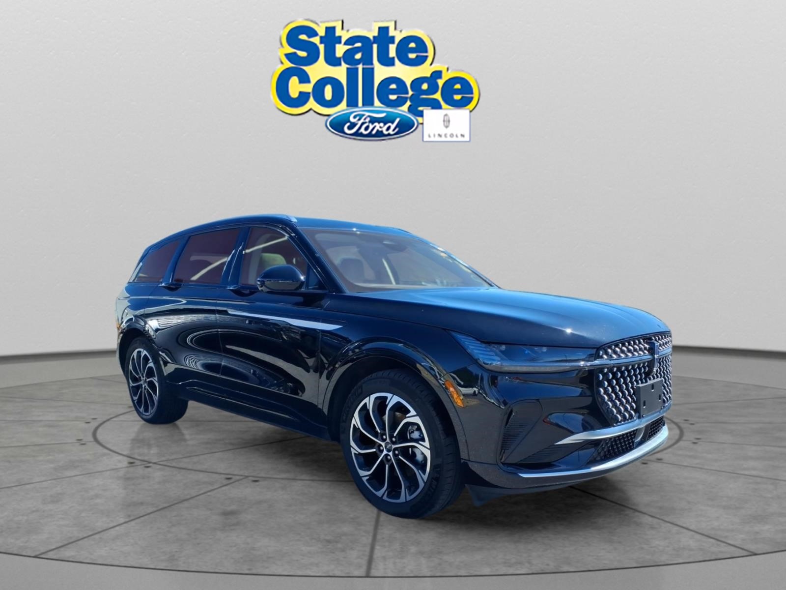 2025 – Lincoln – Nautilus Hybrid