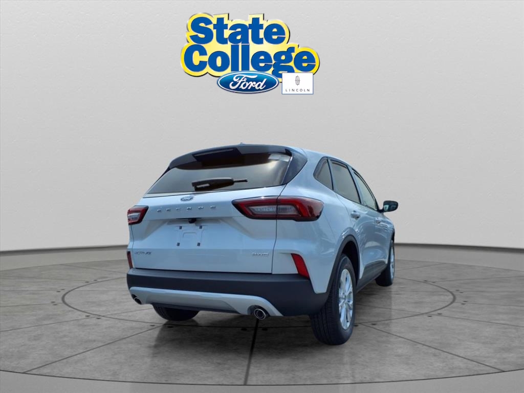2025 – Ford – Escape