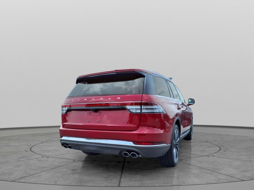 2025 – Lincoln – Aviator