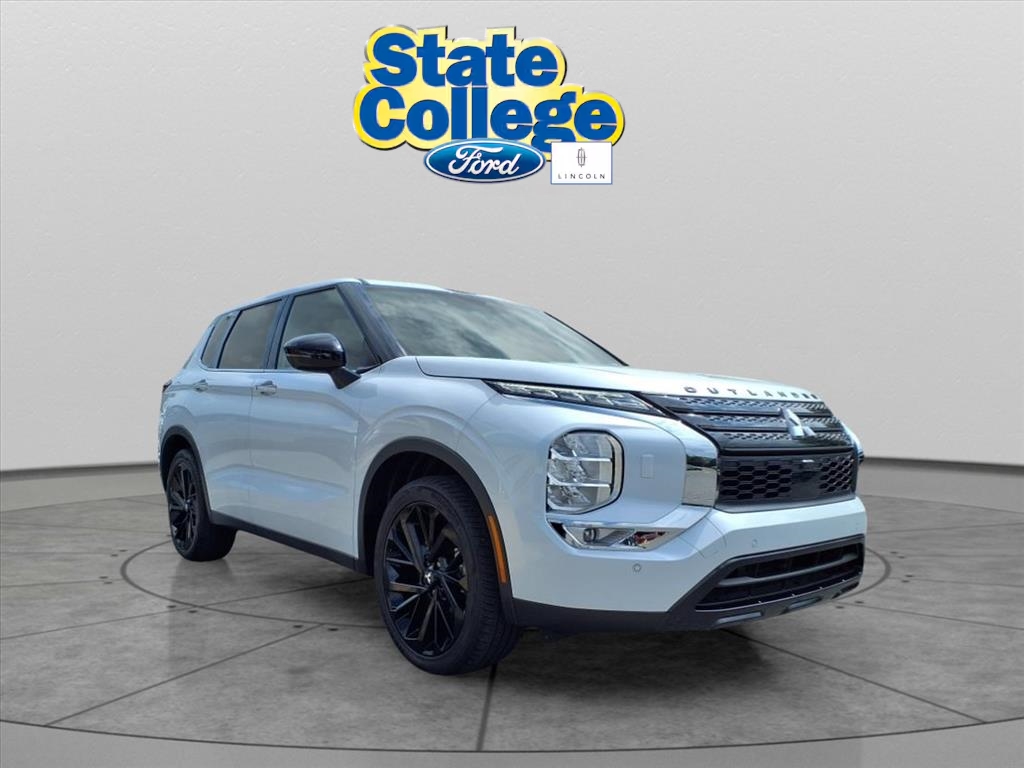 2023 – Mitsubishi – Outlander