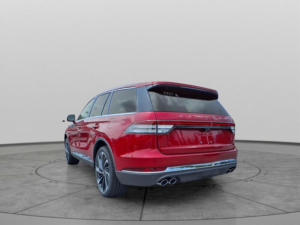 2025 – Lincoln – Aviator