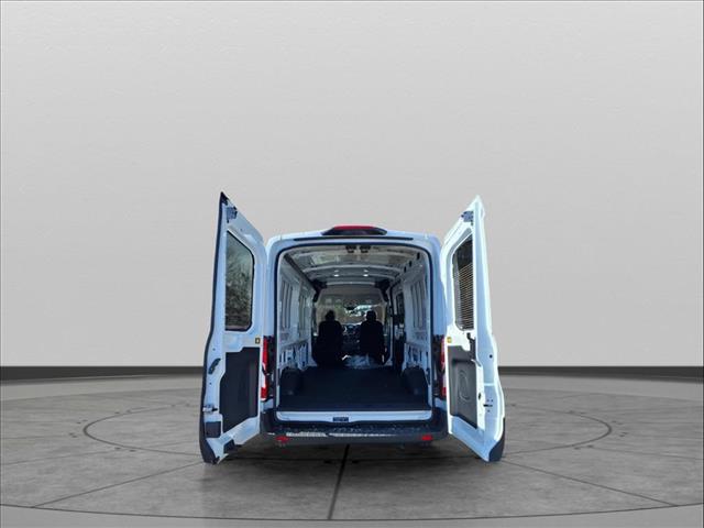 2025 – Ford – Transit