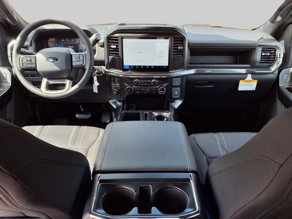 2025 – Ford – F-150