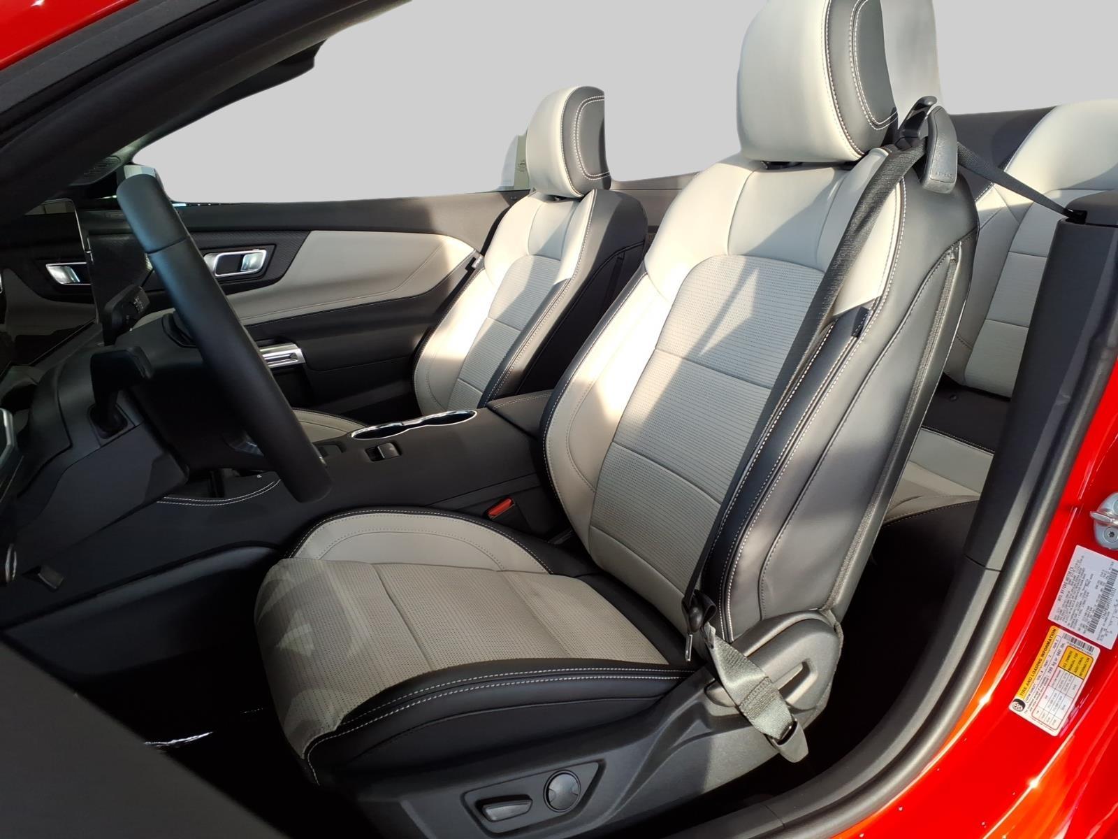 2026 – Ford – Mustang