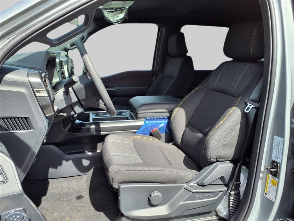 2025 – Ford – F-150