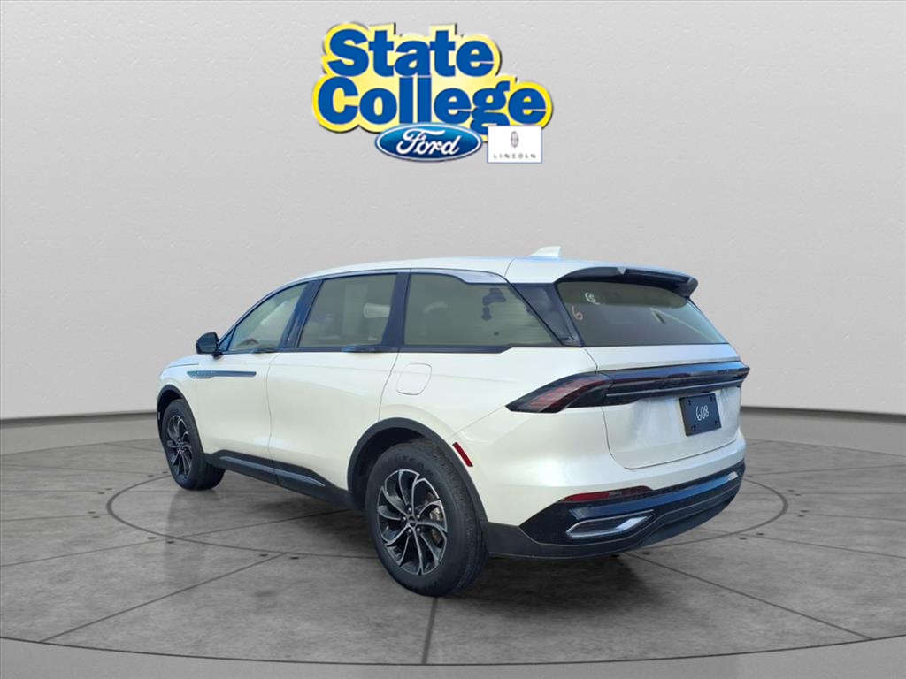 2025 – Lincoln – Nautilus