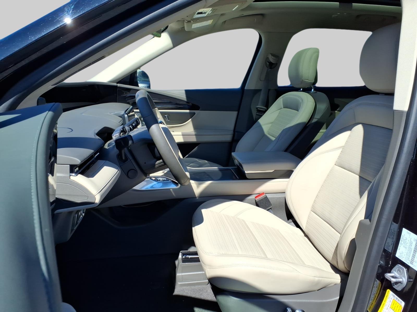 2025 – Lincoln – Nautilus Hybrid