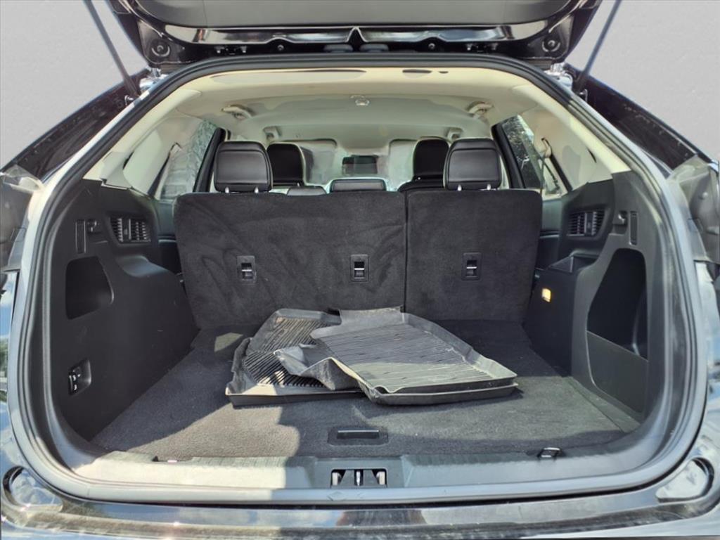 2024 – Ford – Edge