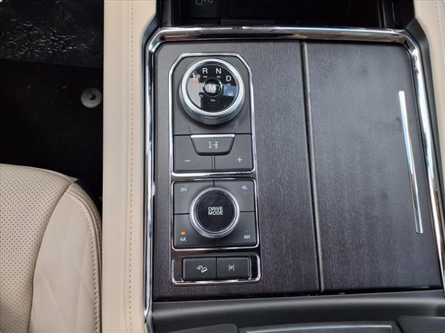 2024 Ford Expedition MAX Platinum