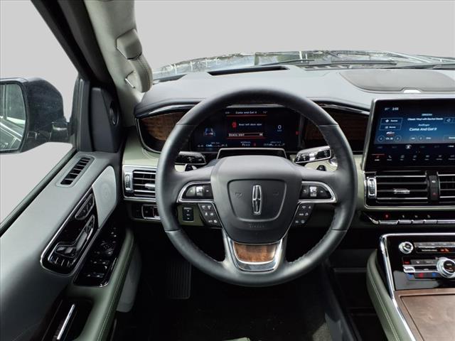 2024 – Lincoln – Navigator