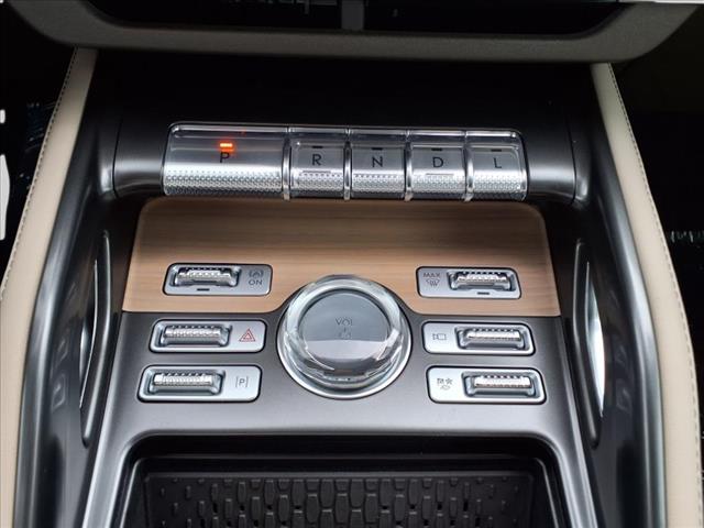 2025 Lincoln Nautilus Hybrid Reserve