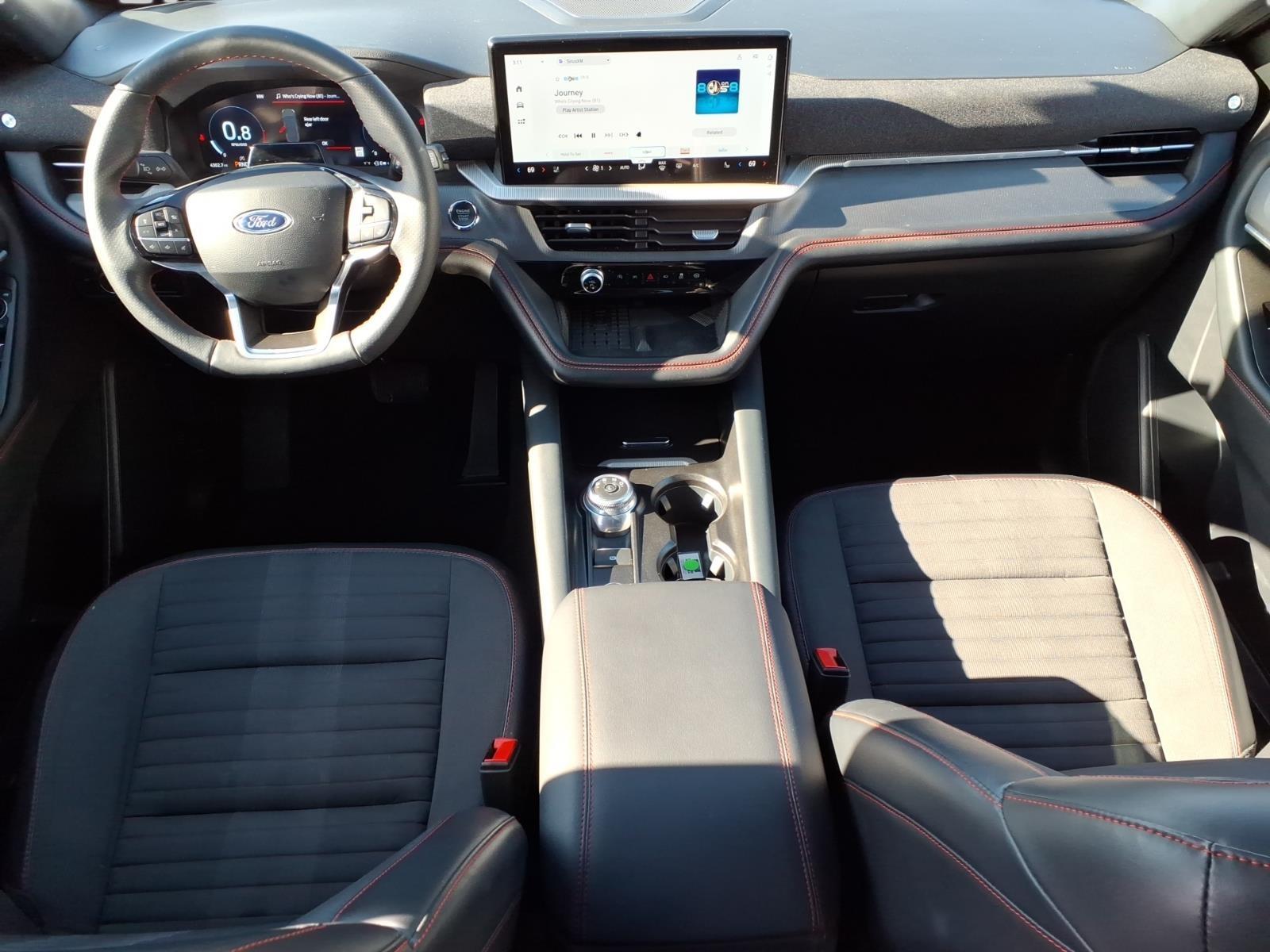 2025 – Ford – Explorer