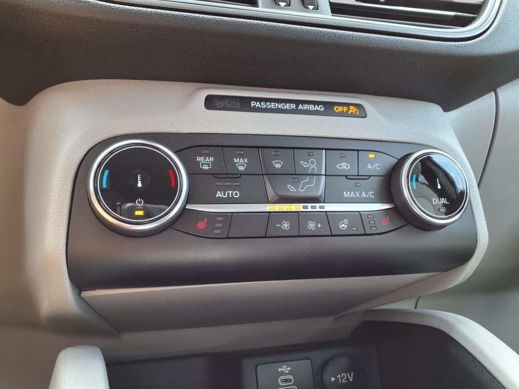 2025 – Ford – Escape