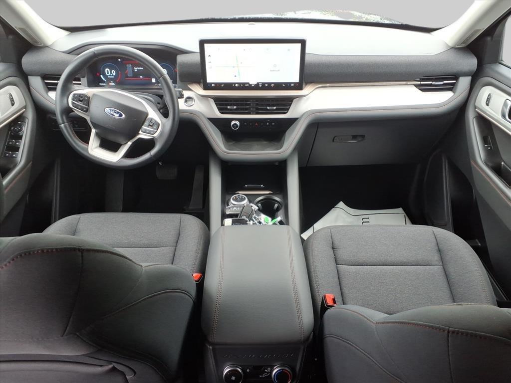 2025 – Ford – Explorer