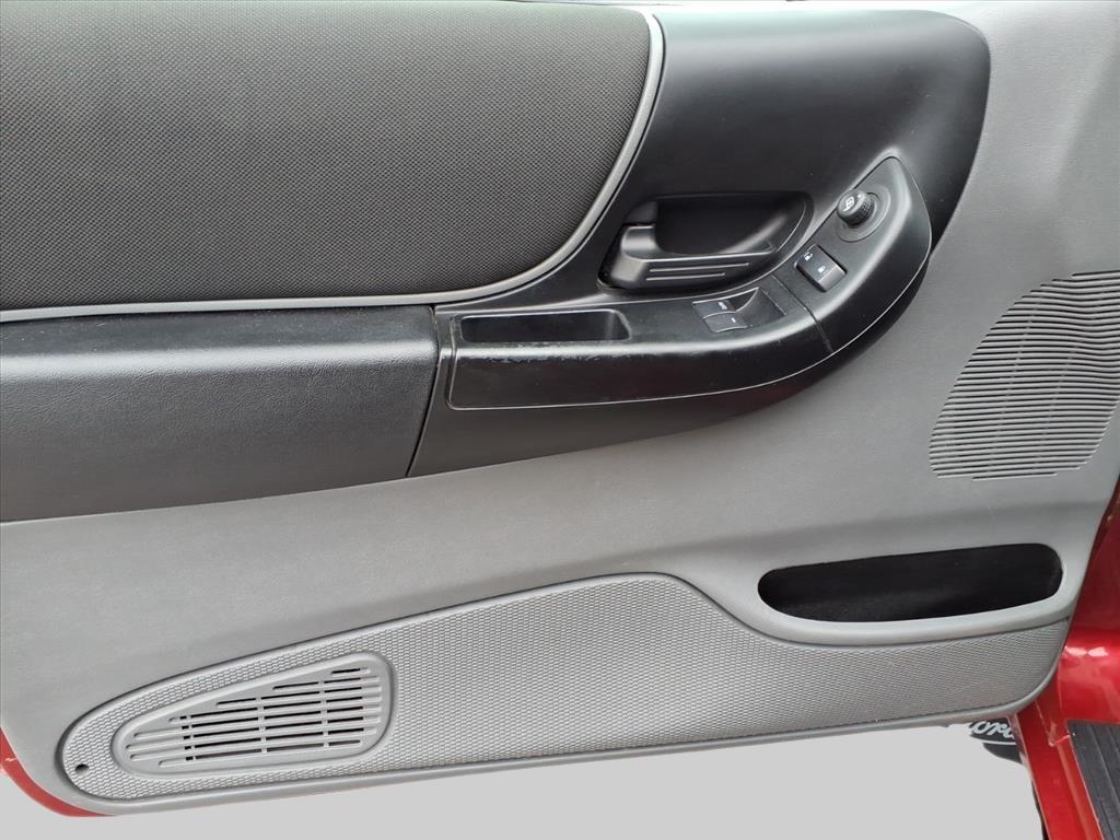 2011 – Ford – Ranger