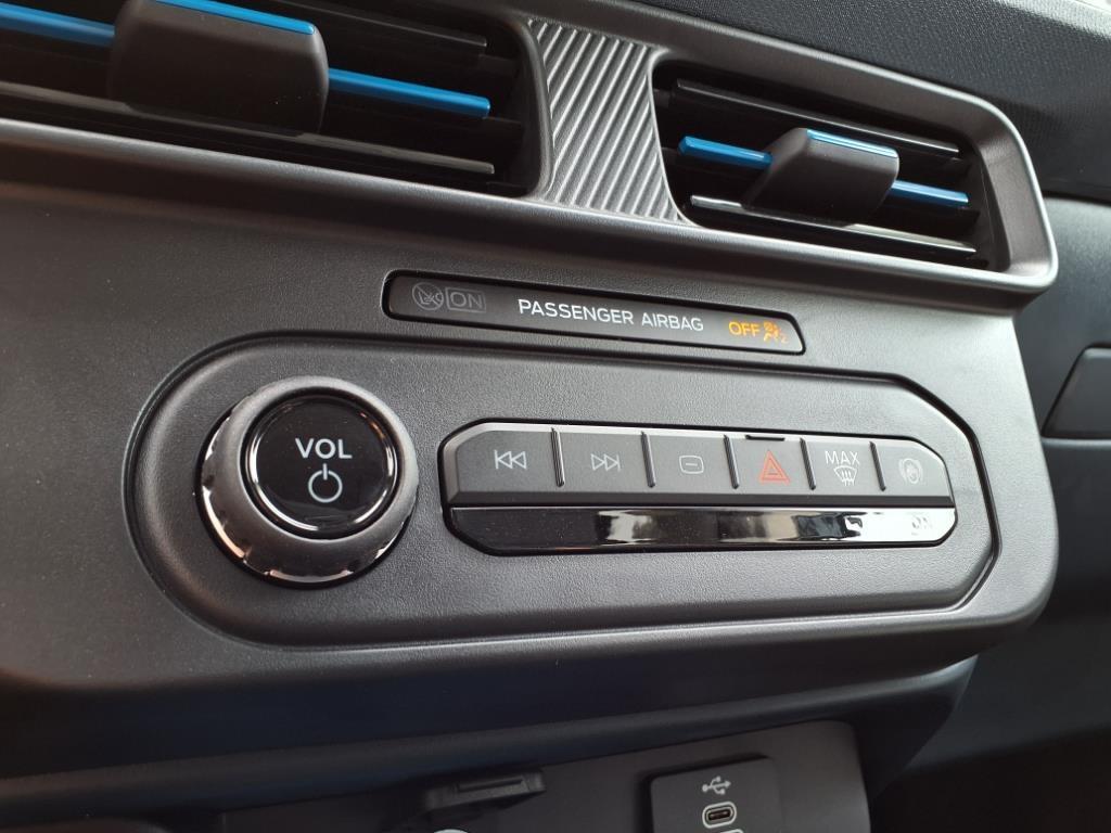 2025 – Ford – Maverick