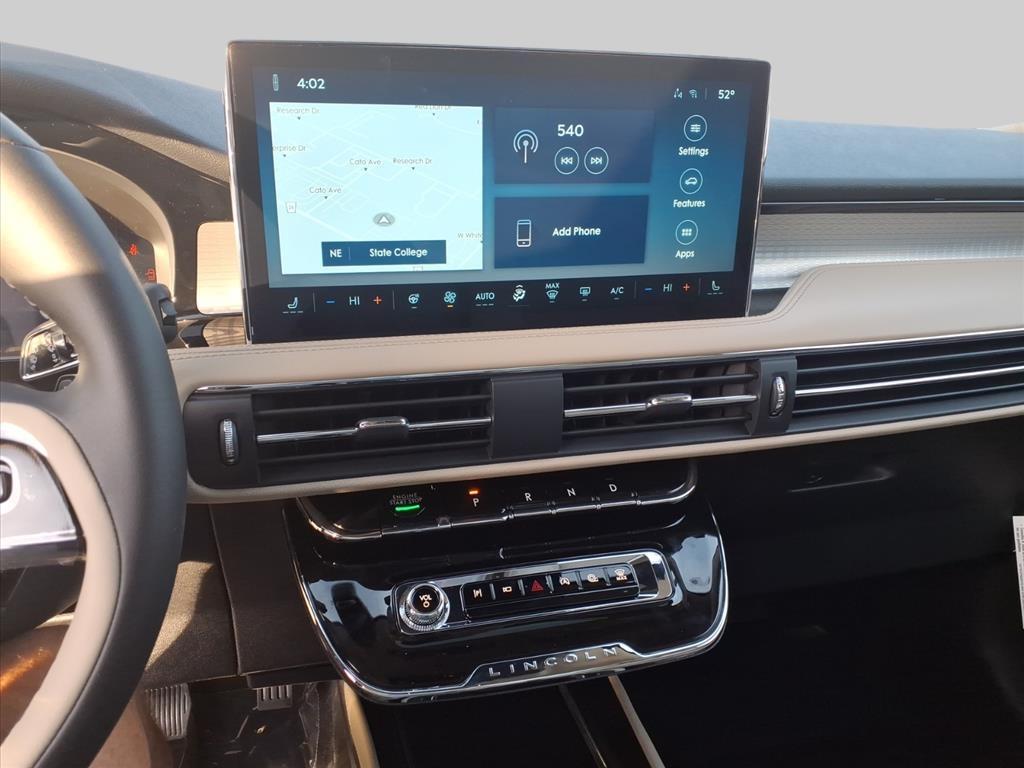 2025 – Lincoln – Corsair