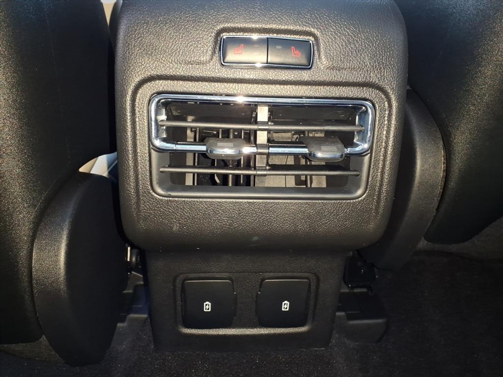 2025 – Lincoln – Corsair