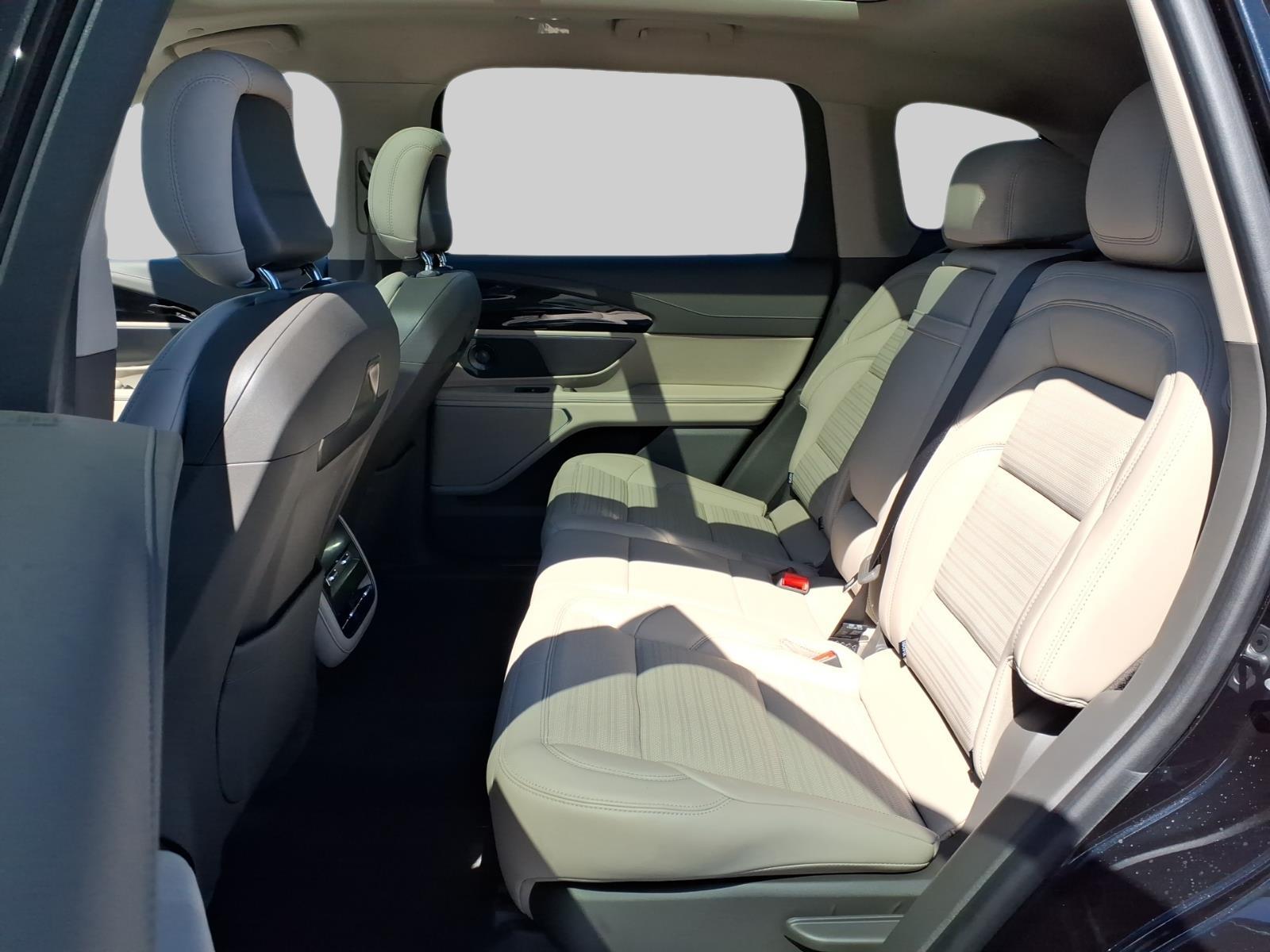 2025 – Lincoln – Nautilus Hybrid