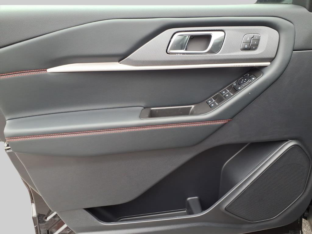 2025 – Ford – Explorer