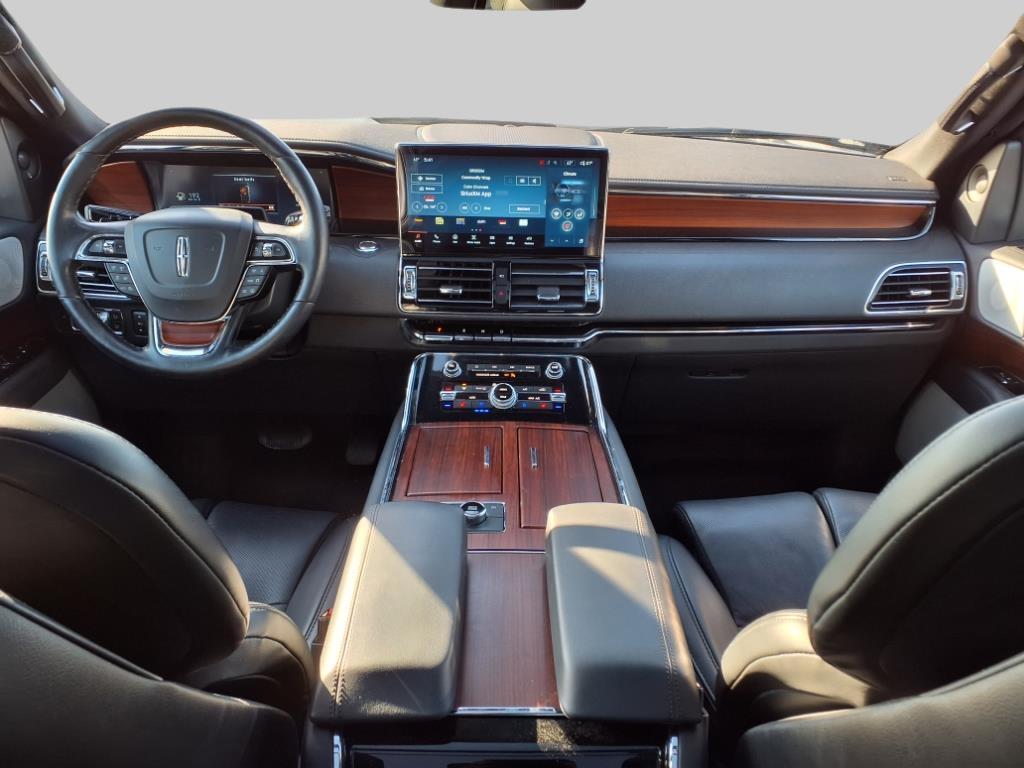 2022 – Lincoln – Navigator