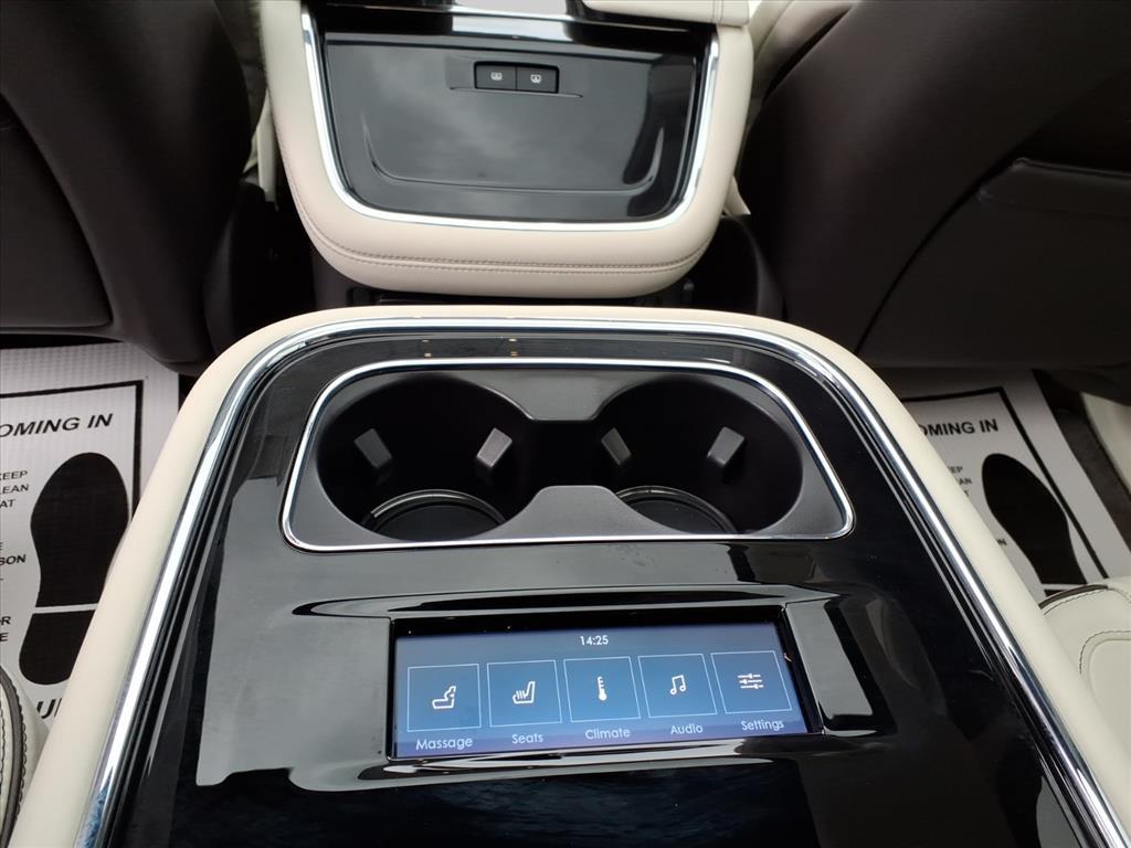 2024 – Lincoln – Navigator