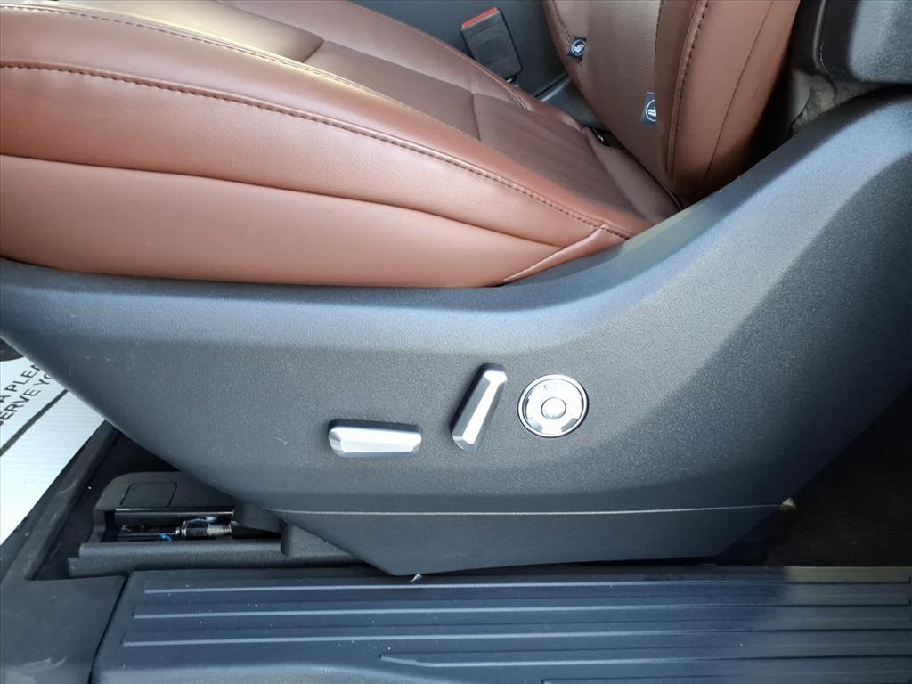 2025 – Lincoln – Navigator L