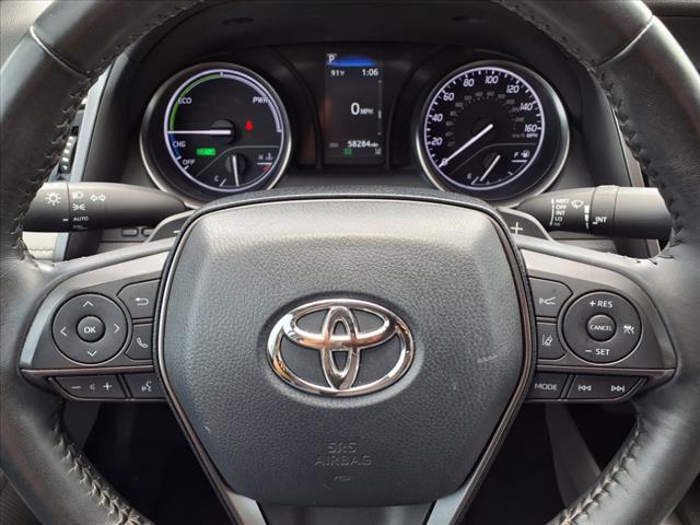 2022 Toyota Camry Hybrid SE