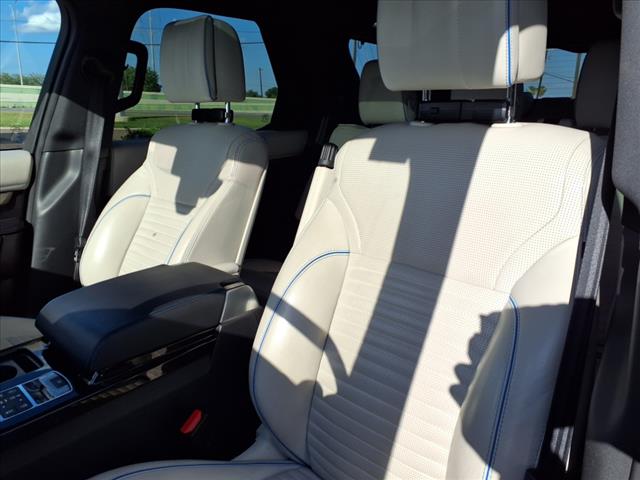 2018 Land Rover Discovery HSE Luxury
