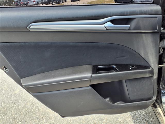 2015 Ford Fusion SE