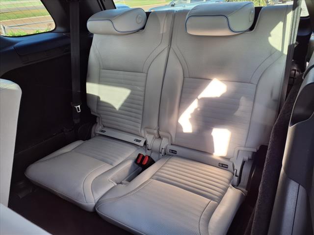 2018 Land Rover Discovery HSE Luxury