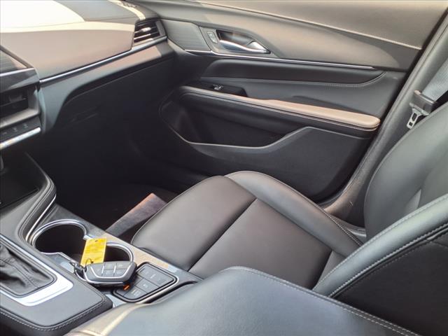 2023 Cadillac CT4 Luxury