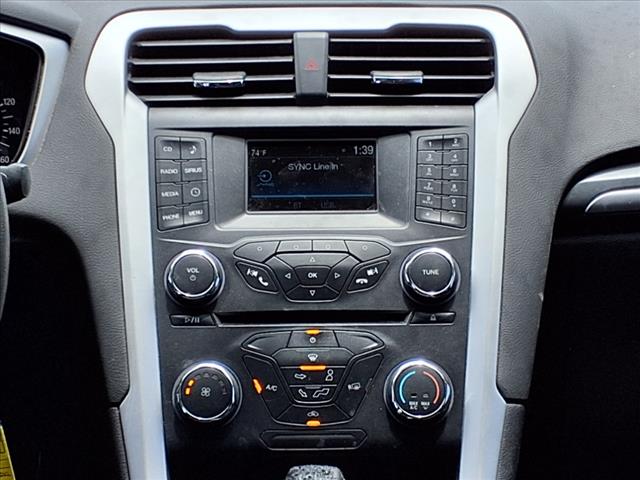 2015 Ford Fusion SE