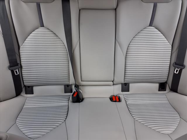 2022 Toyota Camry Hybrid SE