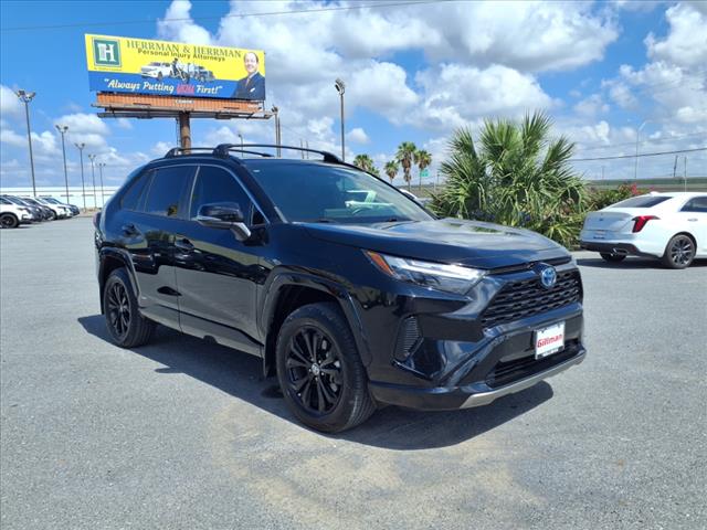 2022 Toyota RAV4 Hybrid SE