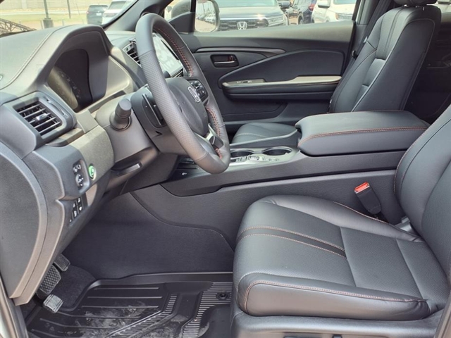 2025 Honda Ridgeline TrailSport+