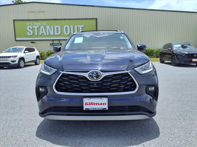 2022 Toyota Highlander Platinum