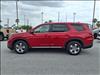 2023 Honda Pilot EX-L w/Rear Captains Chairs