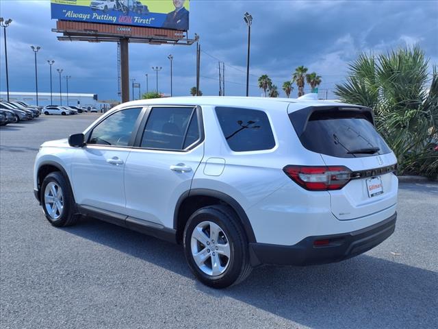 2023 Honda Pilot LX