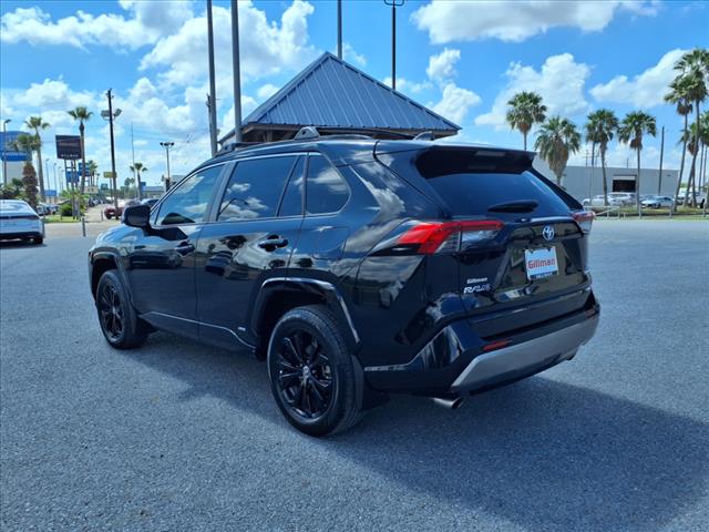 2022 Toyota RAV4 Hybrid SE