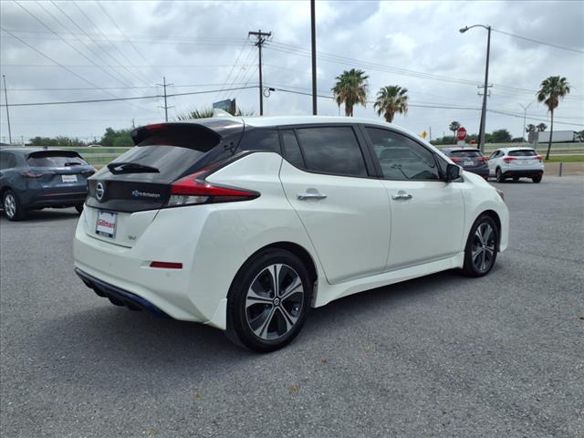 2022 Nissan LEAF SV