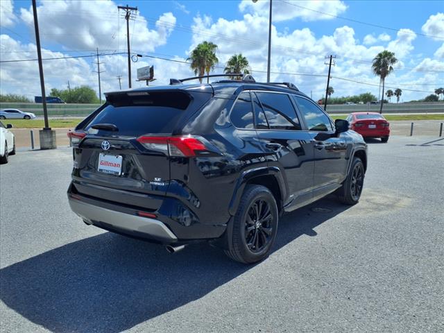 2022 Toyota RAV4 Hybrid SE