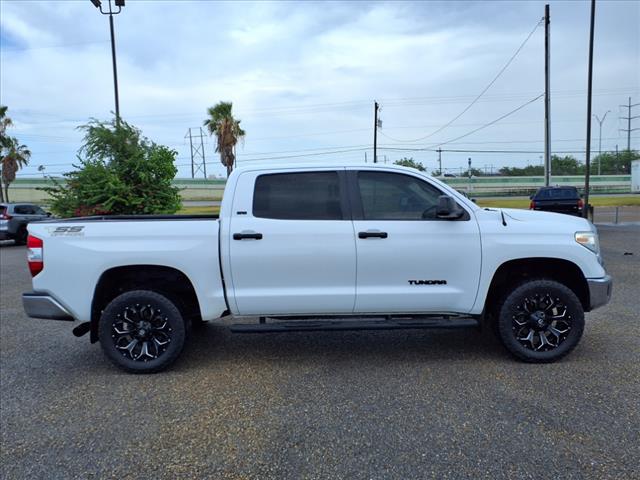 2017 Toyota Tundra SR5