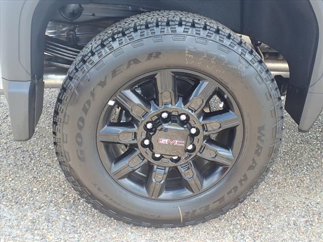 2025 GMC Sierra 2500HD AT4