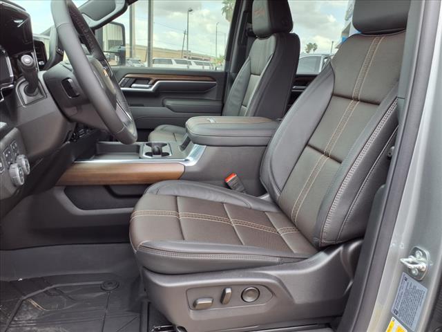 2025 Chevrolet Silverado 3500HD High Country