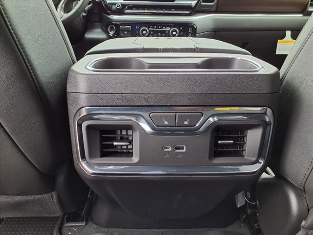 2025 Chevrolet Silverado 3500HD High Country