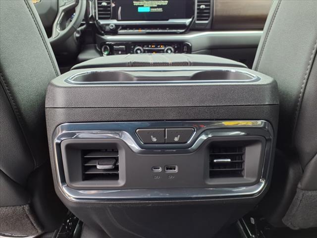 2025 Chevrolet Silverado 3500HD High Country