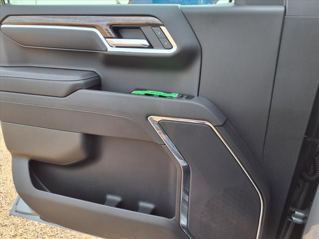 2025 GMC Sierra 1500 SLE