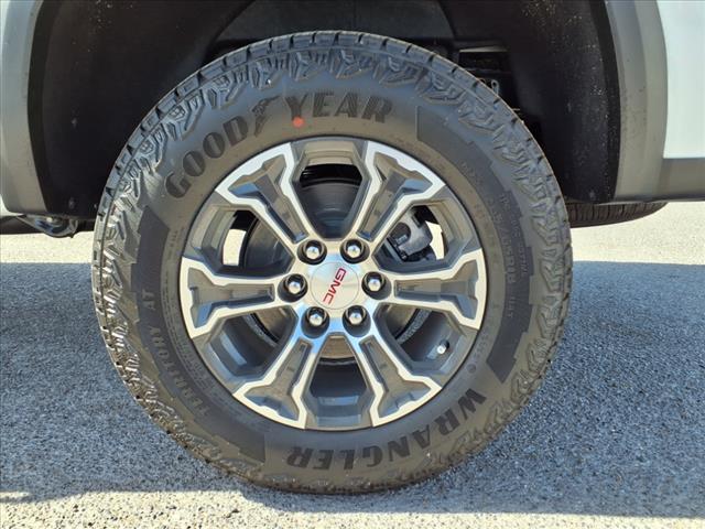 2025 GMC Canyon AT4
